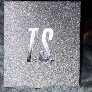 Taylor Swift The Life of a Showgirl Opalite Lightning Strikes Bracelet